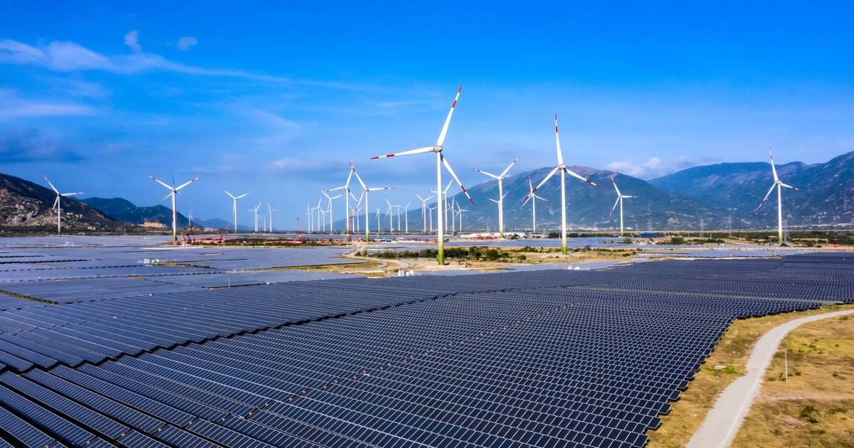 bien dong co cau so huu tai du an dien mat troi cua golf long thanh 65a7bd86c8dfb