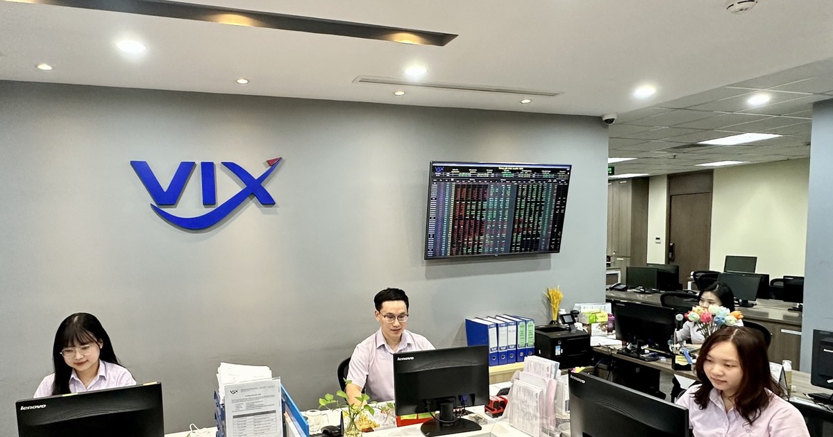 chung khoan vix bao lai ky luc 65a9010d13cbc