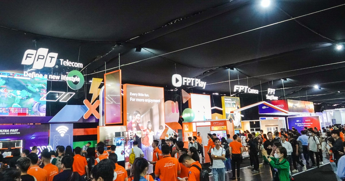 fpt telecom xo do ky luc doanh thu va loi nhuan co phieu lap dinh 65b4d06c3f5cd