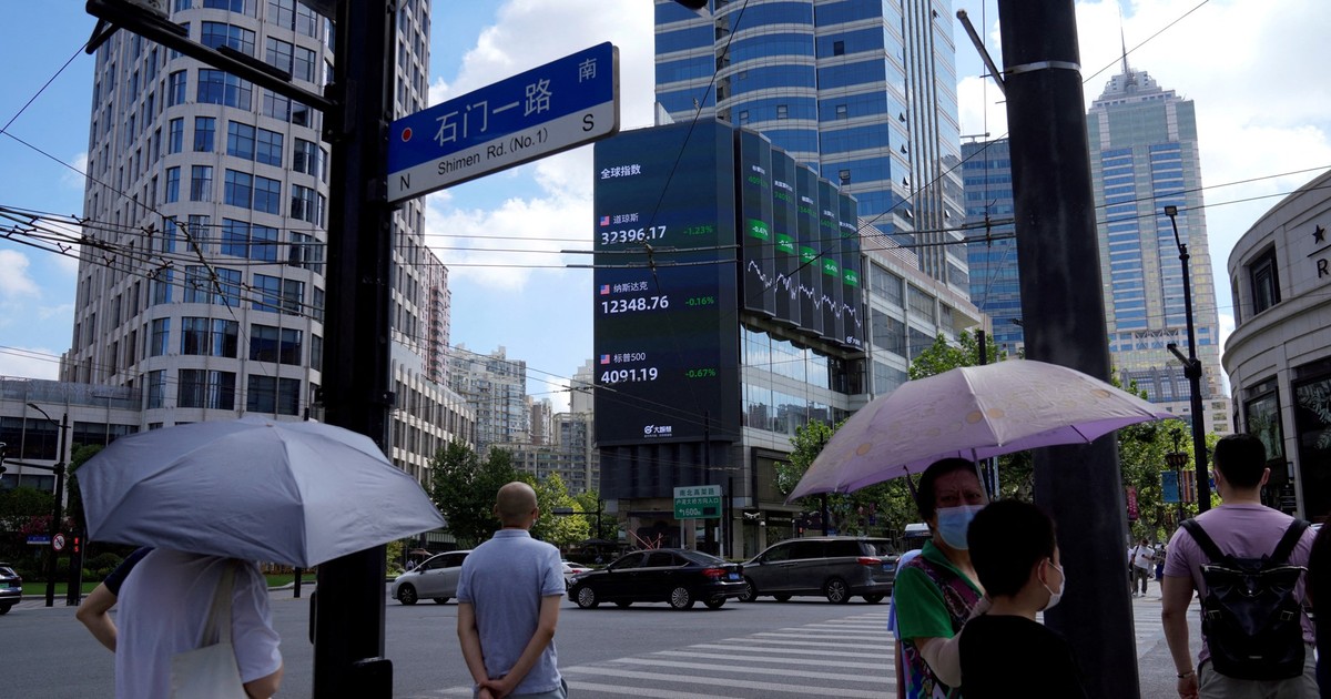 nam 2023 chung khoan chau a thu hut dong von ngoai lon nhat trong 7 nam 6598f73cb0161