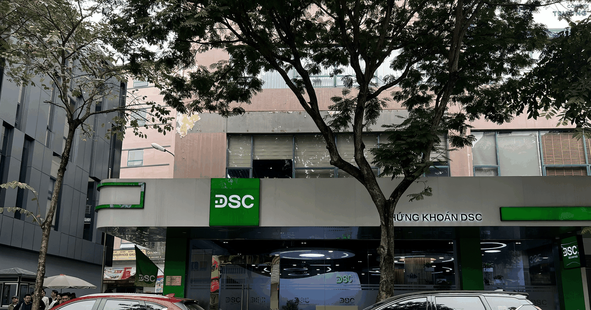 them mot cong ty chung khoan bao lai ky luc 65ab255d3e5a2