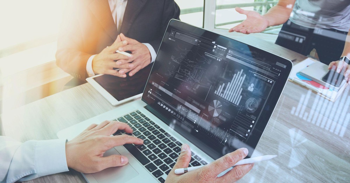 ceo manulife im vn chi ra cac nhom nganh tiem nang trong nam 2024 65e06e612e296