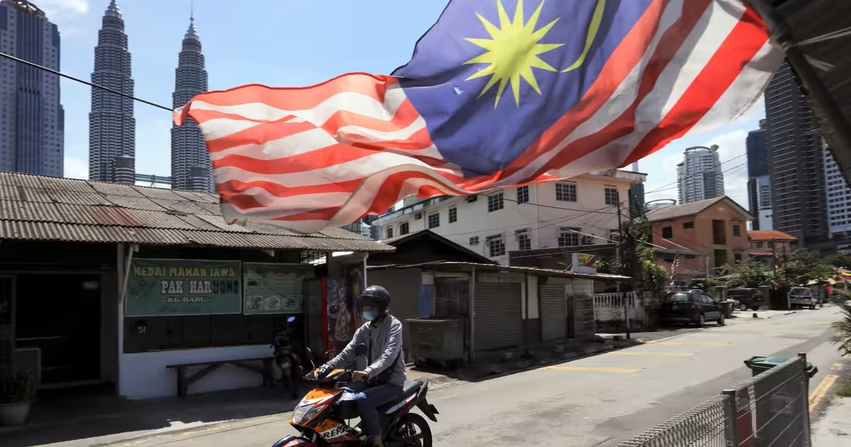 tang truong gdp malaysia nam 2023 khong dat duoc muc tieu 65cf3fd3699ac