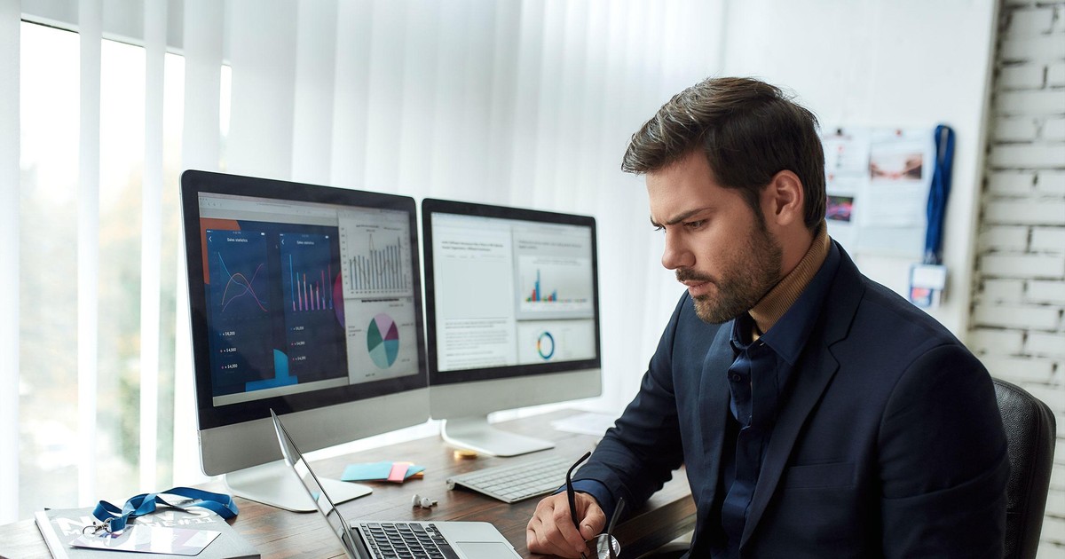 ky vong ve cat giam lai suat thuc day pho wall tro lai muc ky luc 65eafa79dd8b5