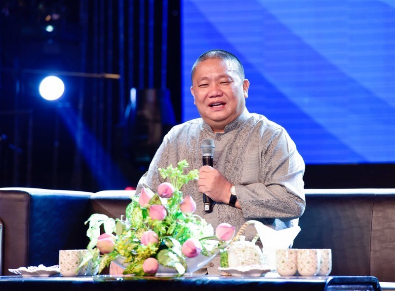 ong le phuoc vu lui thoi gian xuat gia muon truyen ghe nong cho con gai 65f7fec13a55b