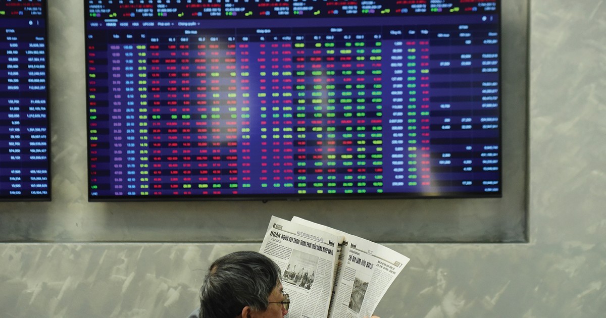 san hang mua dai hoi 65f2e36456e44