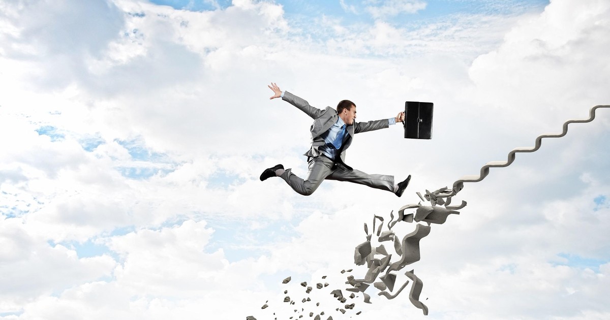 thi truong tai chinh 24h chung khoan quay dau giam manh 65ed2cf0567ed