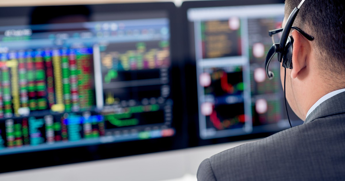 gioi dau tu tro lai gom mua co phieu cong nghe 6619d5d55c6ff