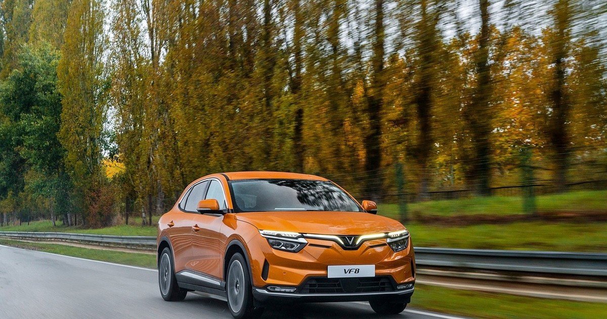 vinfast ban giao gan 10 000 xe dien trong quy 1 doanh thu tang truong 3 chu so 661ffc4a2d805